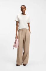 XS