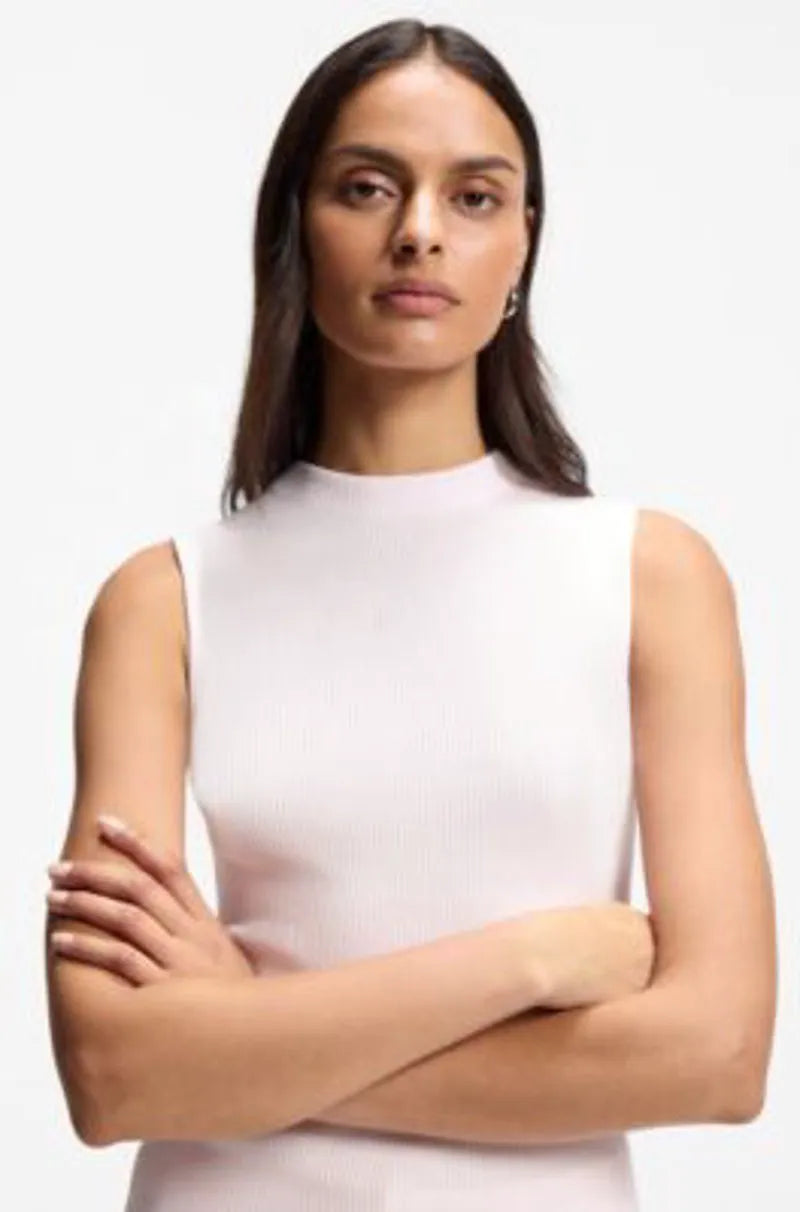 XS