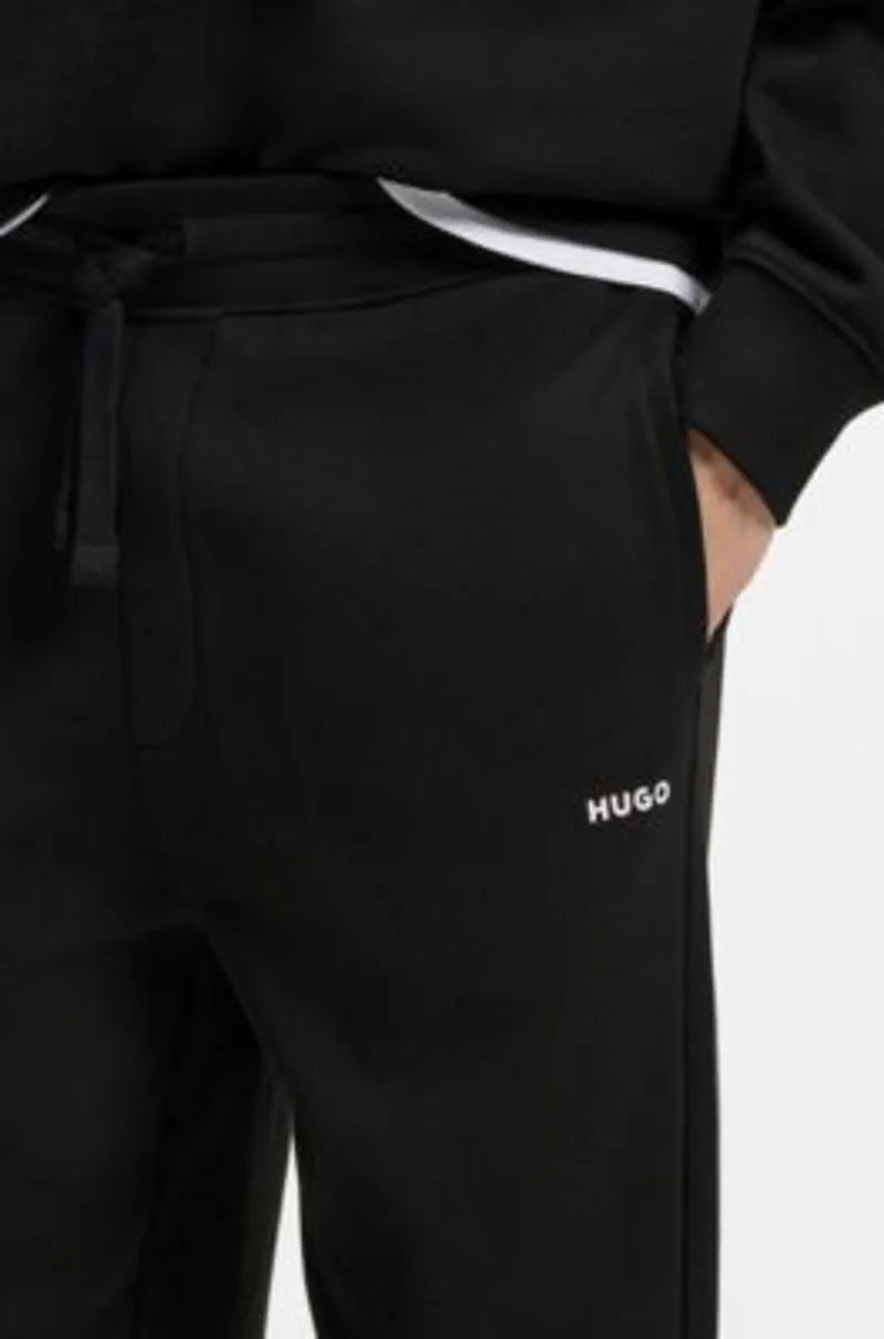 XS