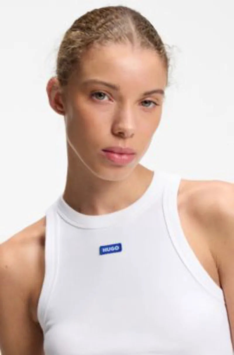 XS