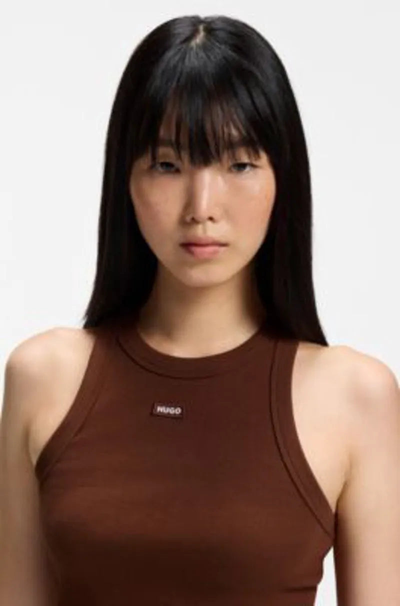 XS