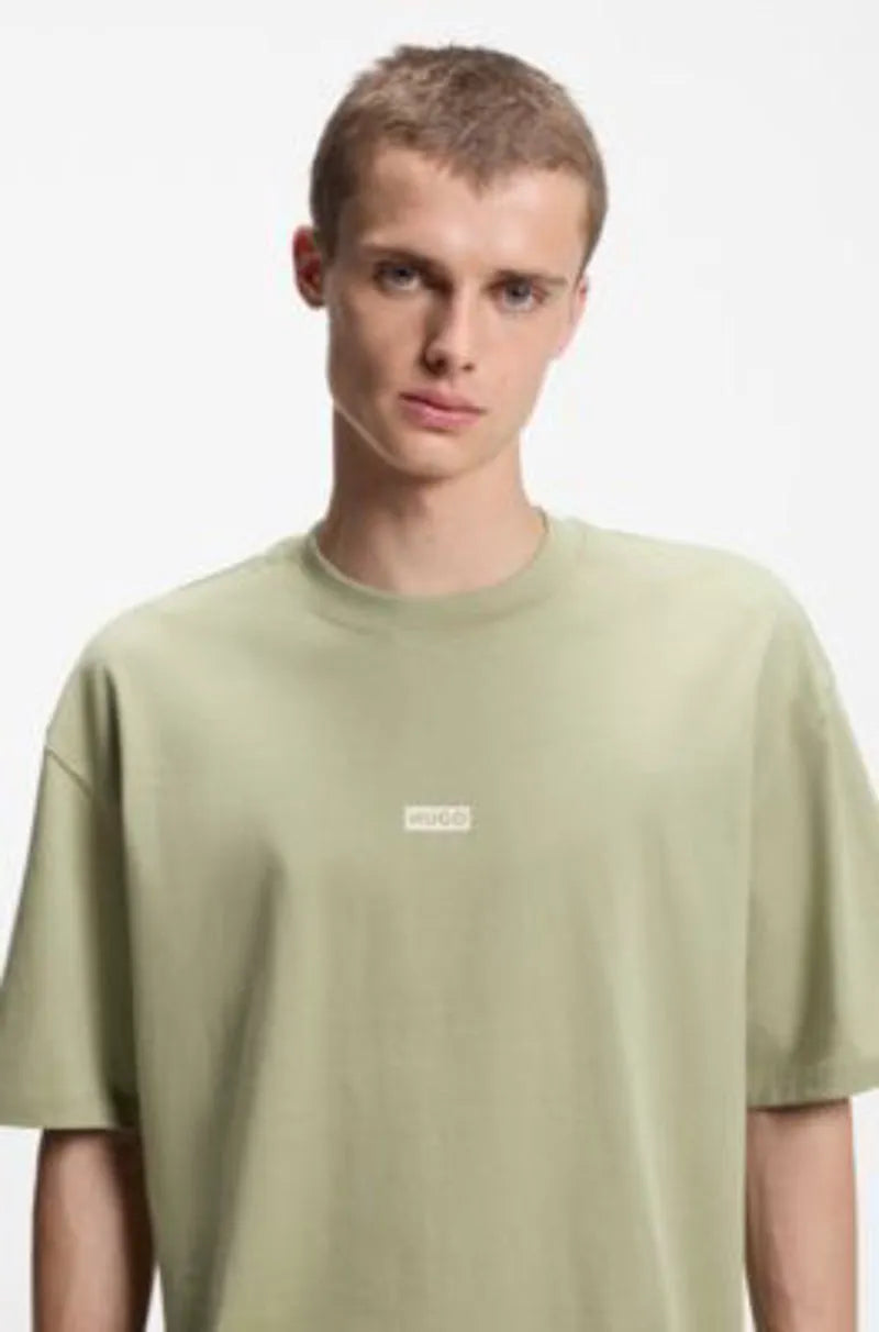 XS