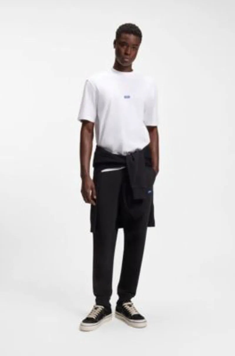 XS