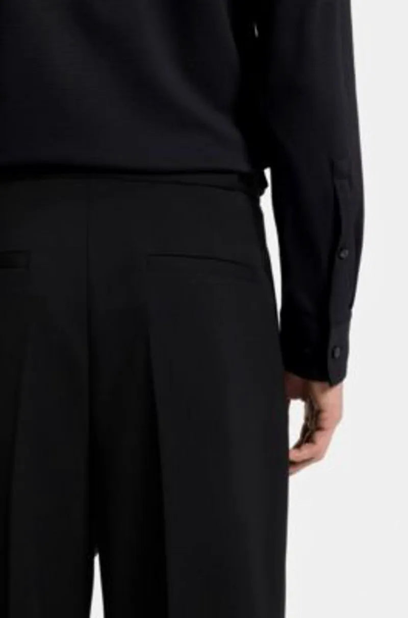 XS