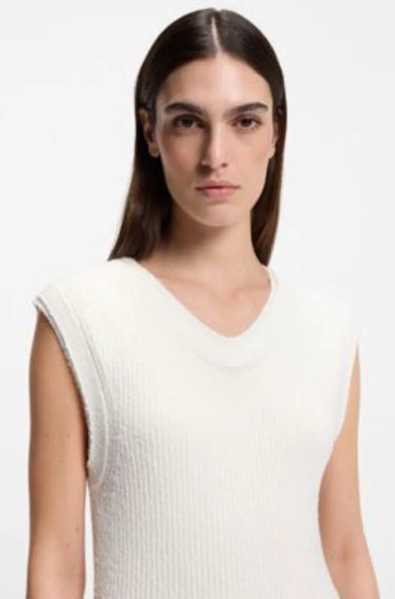XS