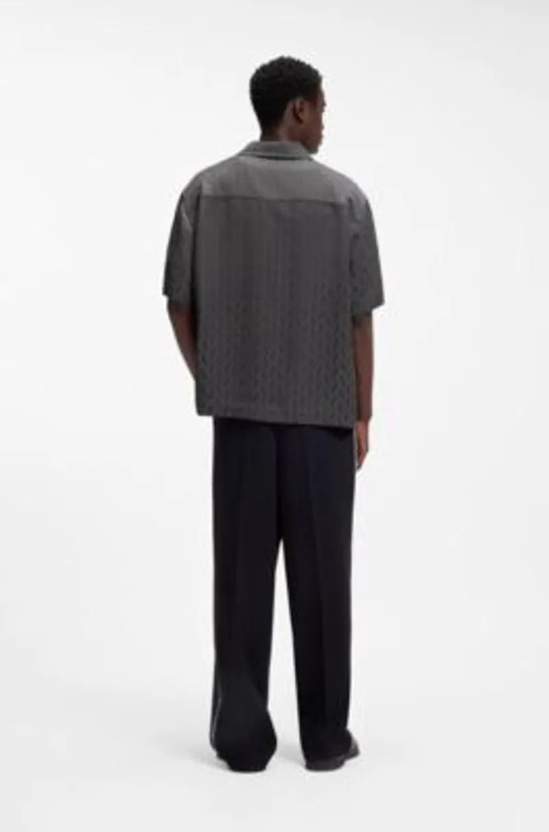 XS