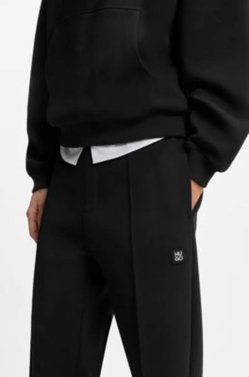 XS