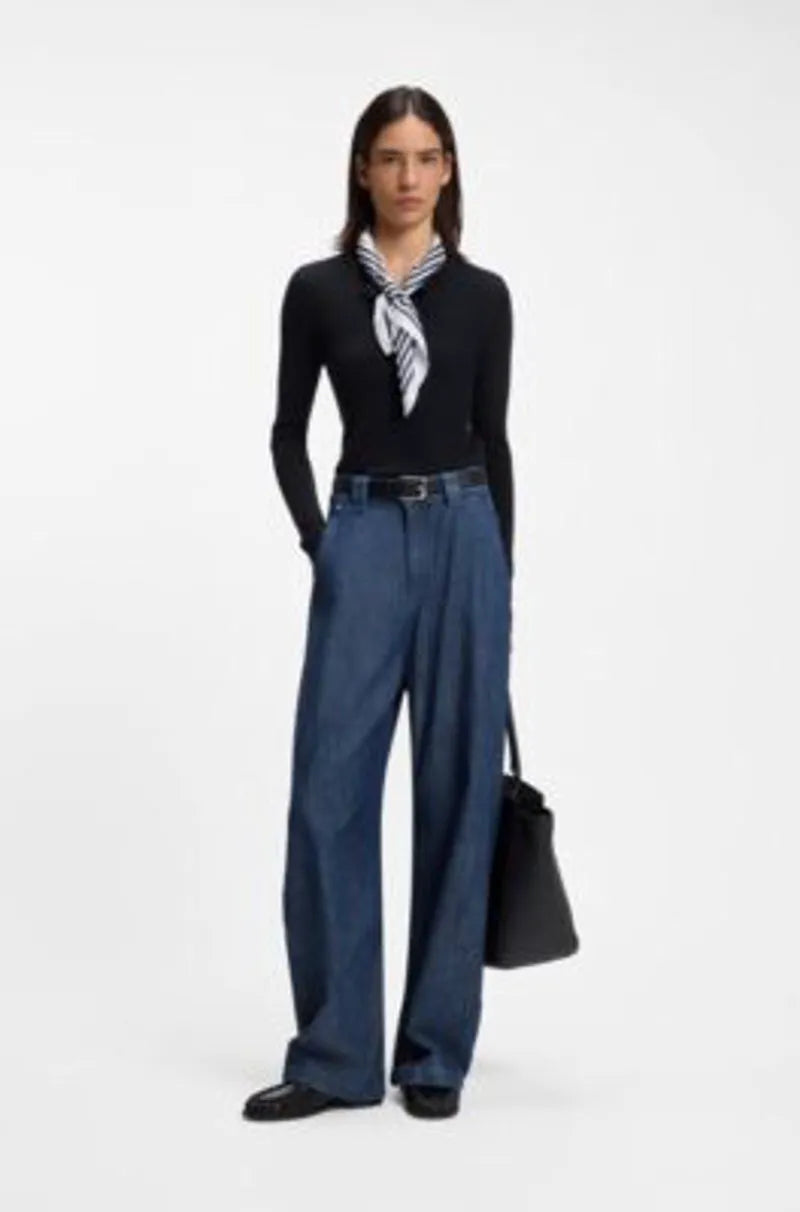 XS