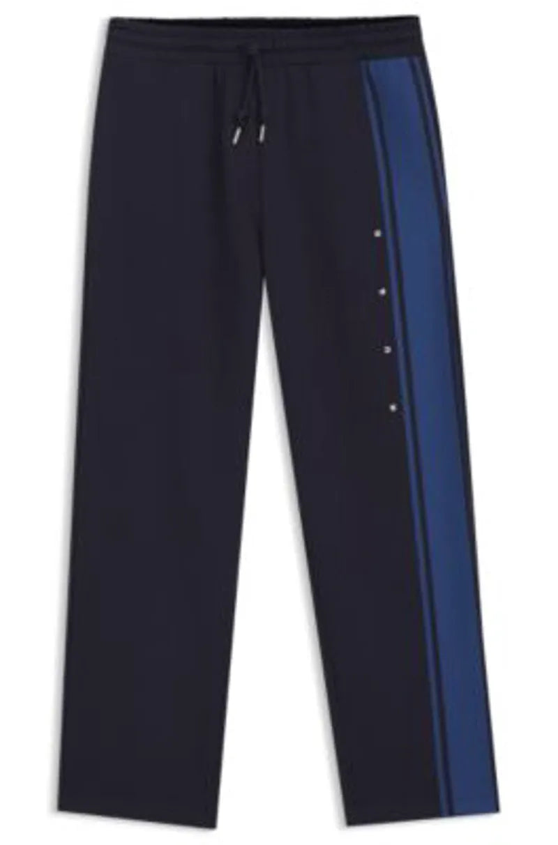 XS