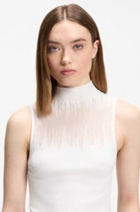 XS