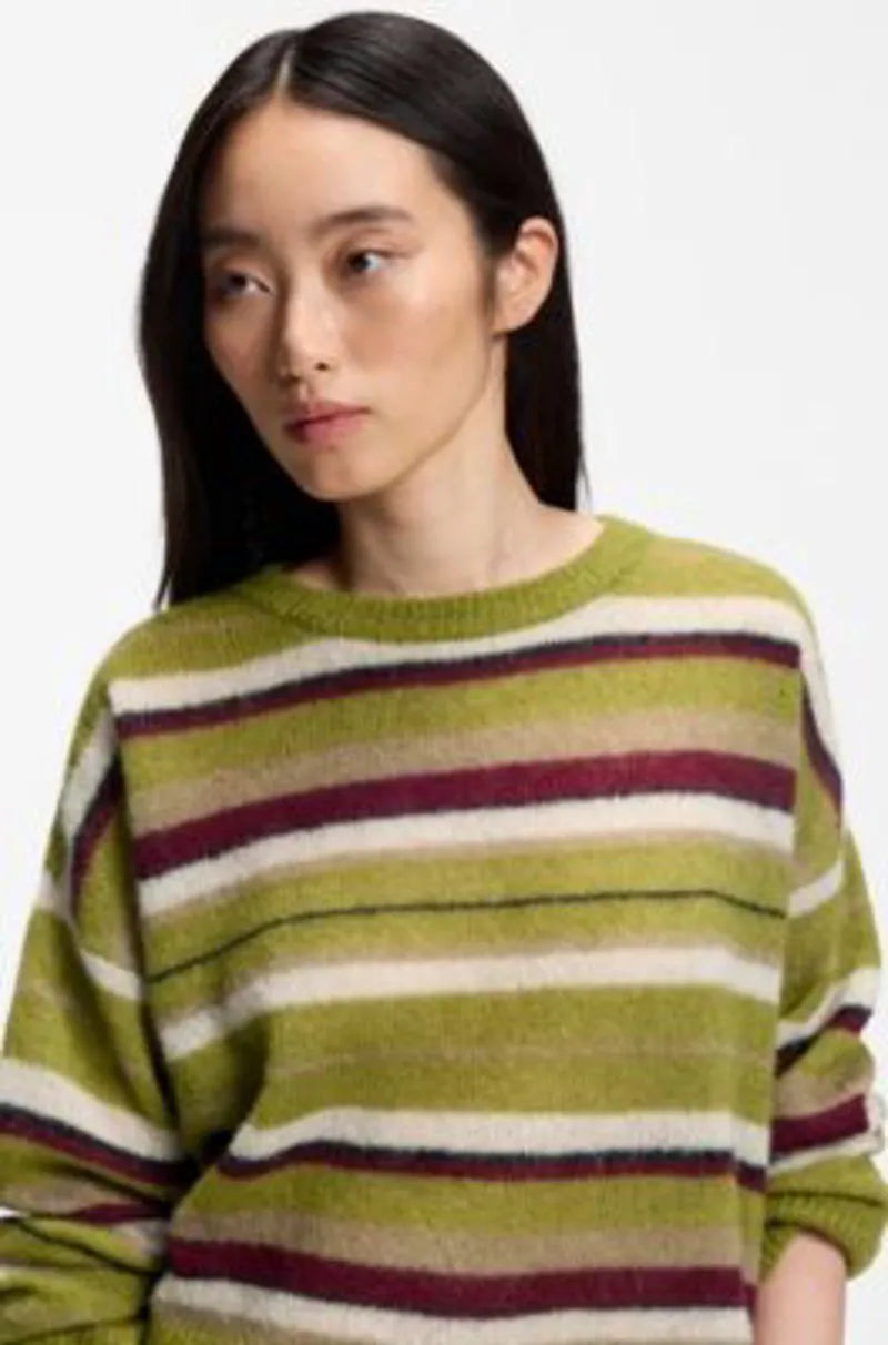 XS